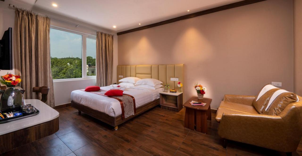 Hotel Cr Grande Madurai Esterno foto